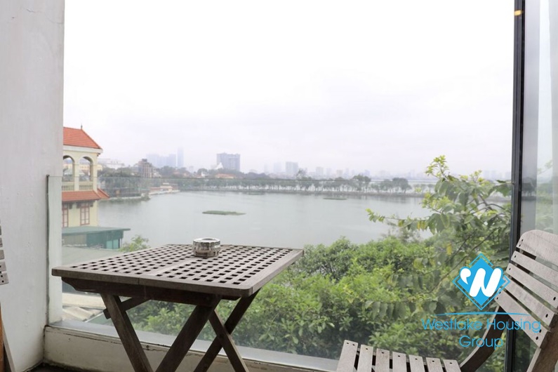 Modern apartment for rent in Truc Bach area, Ba Dinh, Ha Noi